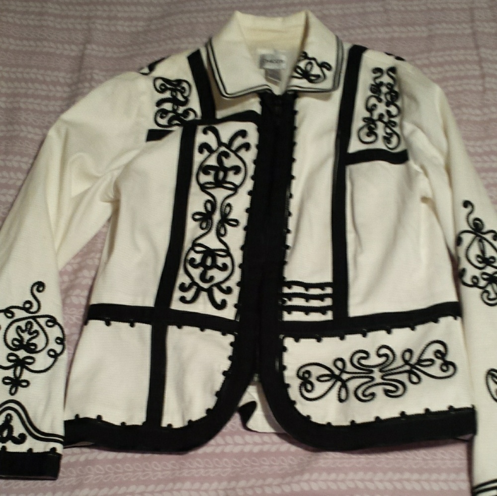 Chico black n White jacket size 1